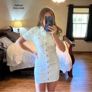 Habitual White Button-Front Dress